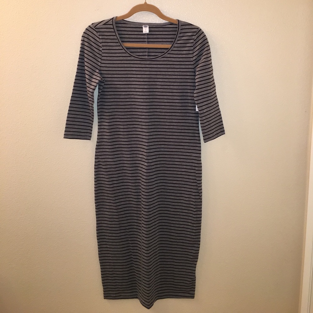 NWT: OLD NAVY BLACK/GREY STRIPED T-SHIRT DRESS